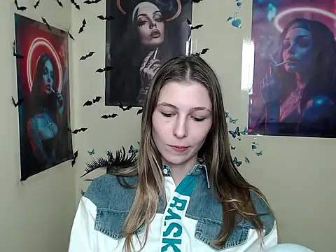 StrangerGi online show from March 2025 04:11:02 PM