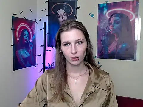 StrangerGi online show from September 2025 12:18:01 PM