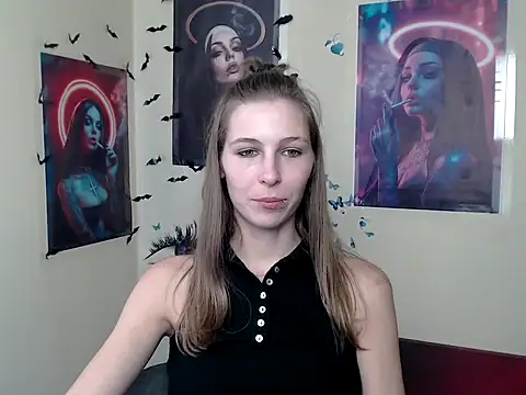 StrangerGi online show from September 2025 12:06:01 PM