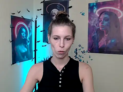 StrangerGi online show from September 2025 12:17:02 PM