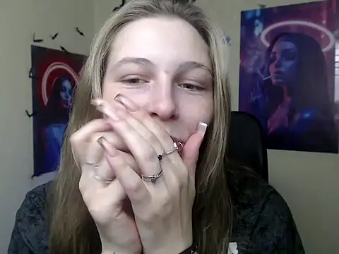 StrangerGi online show from May 2026 05:58:02 AM
