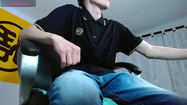 Matthew Boy  online show from February 2025 04:28:02 AM