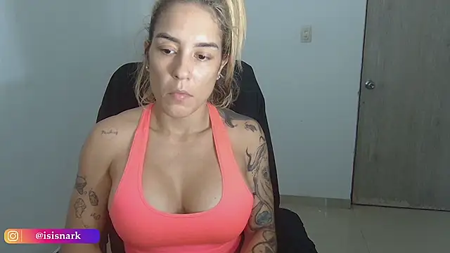 Snapshot of Isis69_ chatting on January 2025 02:49:02 AM Isis69 online show from January 2025 02:49:02 AM