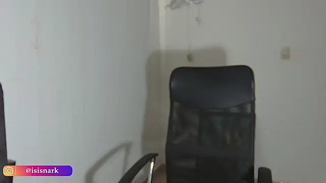 Snapshot of Isis69_ chatting on March 2025 07:46:01 PM Isis69 online show from March 2025 07:46:01 PM