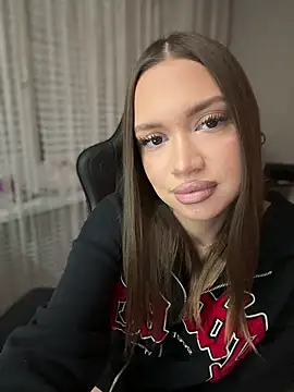 bunnyrich online show from November 2025 09:47:01 PM