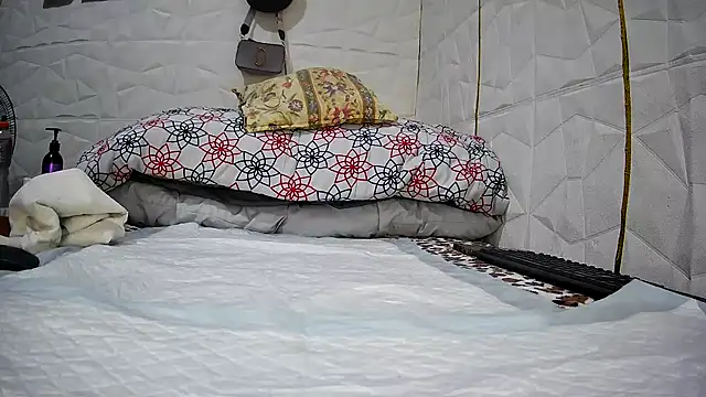 Mendoza Amaranata online show from October 2025 03:39:02 AM