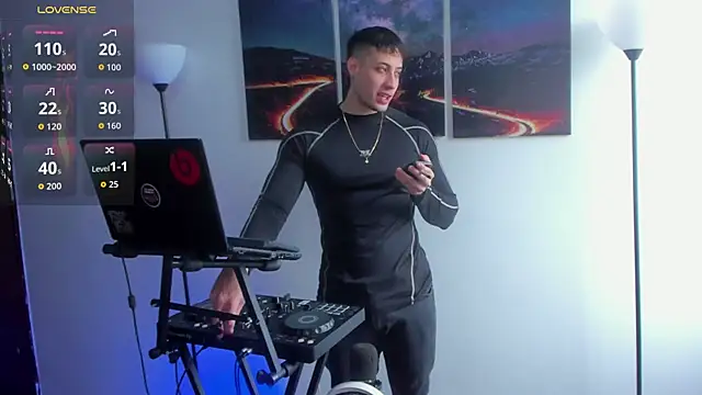 matt saill online show from November 2025 12:16:01 PM