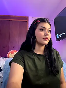 Snapshot of SusyAlvarez chatting on October 2025 10:51:02 PM SusyAlvarez online show from October 2025 10:51:02 PM