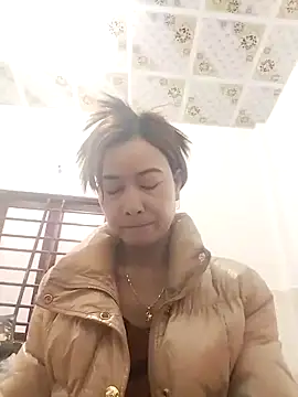 Sexy-ladyboobs20 online show from March 2025 12:15:02 AM