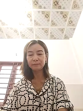 Sexy-ladyboobs20 online show from October 2025 05:57:02 AM