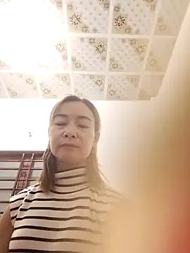 Sexy-ladyboobs20 online show from October 2025 01:09:02 PM