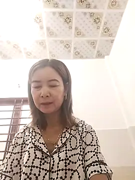 Sexy-ladyboobs20 online show from October 2025 01:06:02 AM