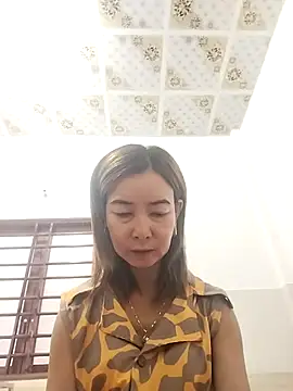 Sexy-ladyboobs20 online show from October 2025 01:17:02 AM