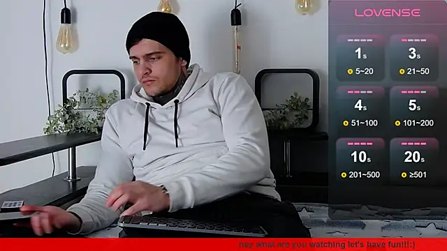 CarterCole online show from February 2025 07:45:02 AM