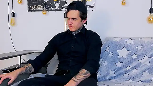 CarterCole online show from January 2026 02:10:01 PM