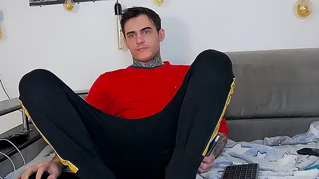 CarterCole online show from February 2026 12:43:02 PM