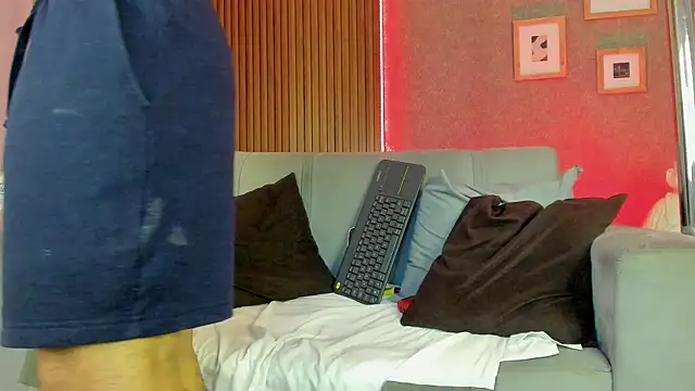 JuanfeMorales online show from December 2024 05:53:02 AM