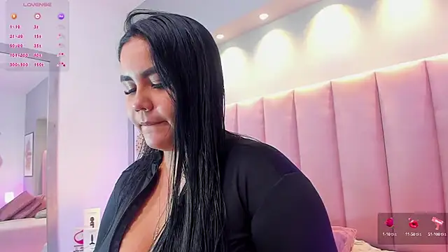 Snapshot of KeilyRoss chatting on September 2025 09:29:02 PM KeilyRoss online show from September 2025 09:29:02 PM