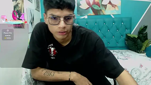 Snapshot of Noha_scott chatting on October 2025 12:30:02 AM Noha scott online show from October 2025 12:30:02 AM