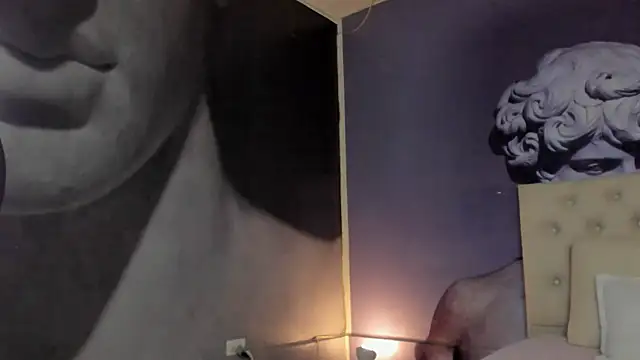 Snapshot of lola_red95 chatting on January 2025 02:14:01 PM lola red95 online show from January 2025 02:14:01 PM