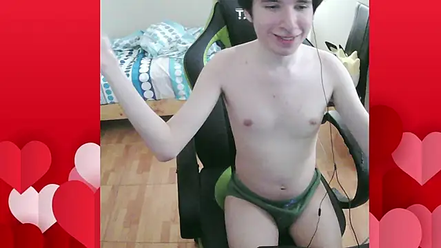 Snapshot of Twink_martinboy chatting on March 2025 09:01:02 PM Twink martinboy online show from March 2025 09:01:02 PM