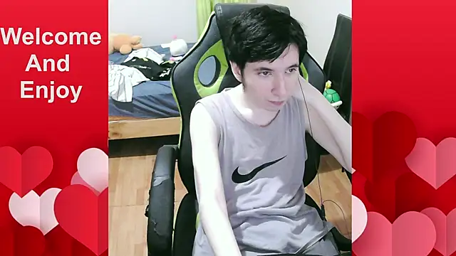 Twink martinboy online show from April 2026 10:40:01 PM