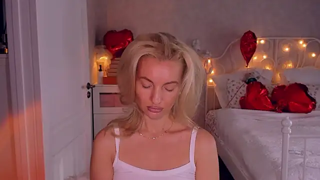 aestetick online show from February 2026 09:20:01 AM