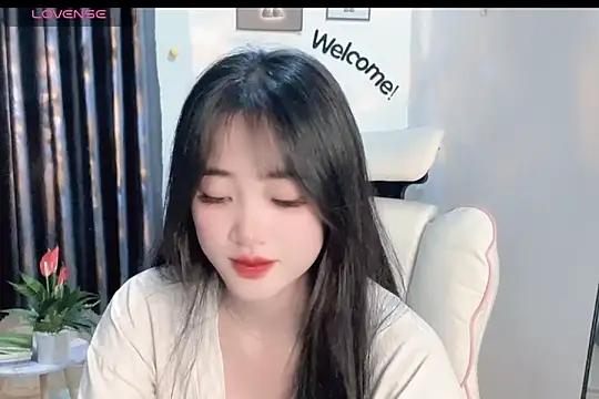  Aimy  online show from February 2025 03:42:02 PM