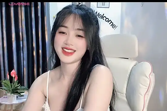  Aimy  online show from February 2025 07:03:01 PM