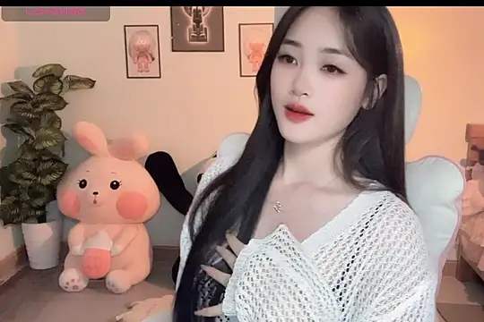  Aimy  online show from October 2025 05:19:02 PM