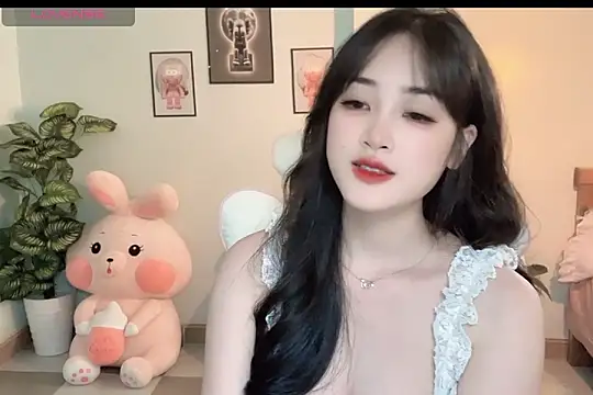  Aimy  online show from October 2025 06:05:02 AM