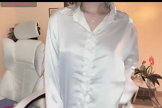  Aimy  online show from November 2025 04:09:02 PM