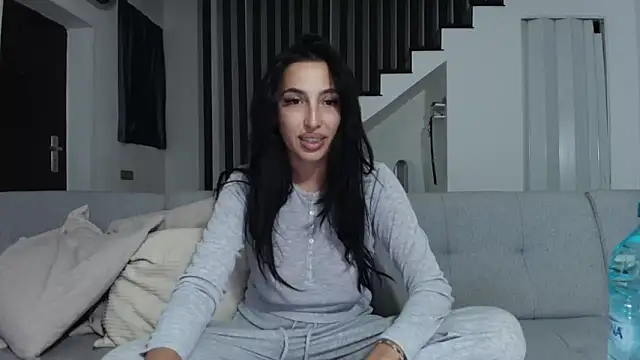 Snapshot of Gabrielaaxxx chatting on May 2026 07:33:02 PM Gabrielaaxxx online show from May 2026 07:33:02 PM