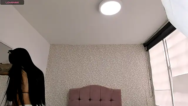 Snapshot of CharlotteeGray_ chatting on December 2024 07:53:02 PM CharlotteeGray online show from December 2024 07:53:02 PM