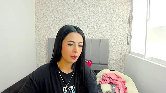 Snapshot of CharlotteeGray_ chatting on January 2025 07:49:01 PM CharlotteeGray online show from January 2025 07:49:01 PM
