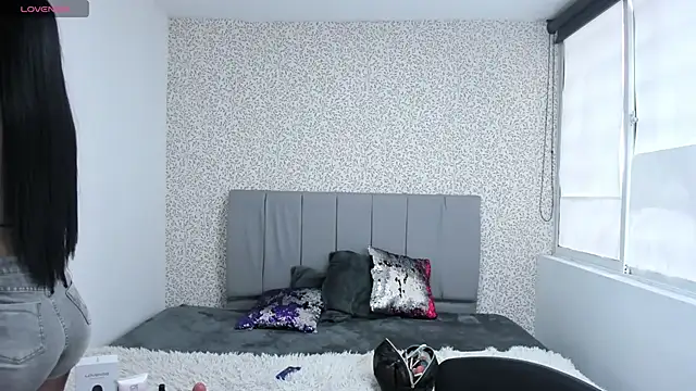 Snapshot of CharlotteeGray_ chatting on February 2025 07:49:01 PM CharlotteeGray online show from February 2025 07:49:01 PM