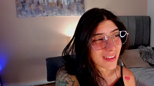 dakotaa   online show from February 2025 12:38:02 AM