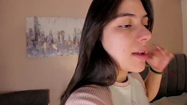 dakotaa   online show from October 2025 08:14:02 PM