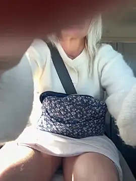 -Milfshake- online show from April 2026 11:10:01 AM