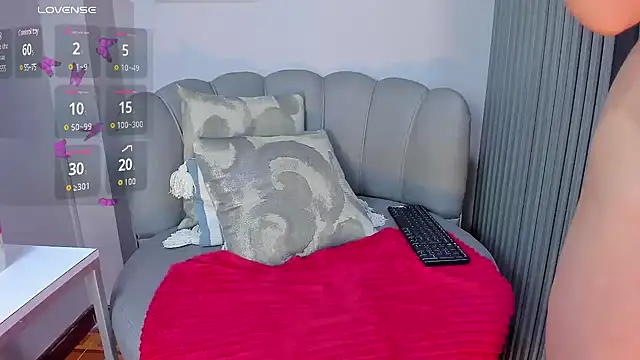 Snapshot of Nahiajhonson_ chatting on January 2025 03:15:01 PM Nahiajhonson online show from January 2025 03:15:01 PM