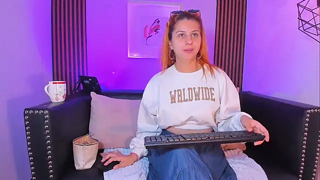 Snapshot of Nahiajhonson_ chatting on November 2025 01:00:01 PM Nahiajhonson online show from November 2025 01:00:01 PM