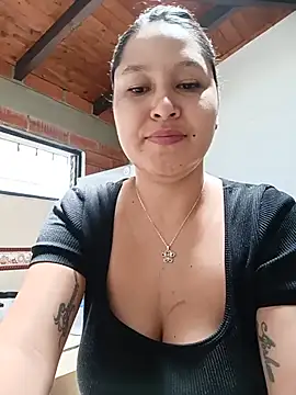 SamaraJay1 online show from June 2026 05:17:02 PM