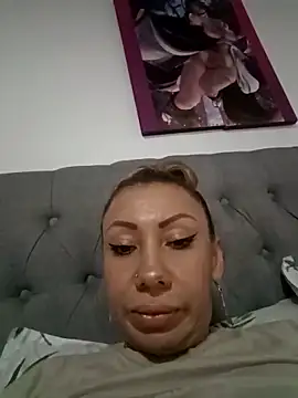 coral smitth online show from March 2025 10:04:02 PM