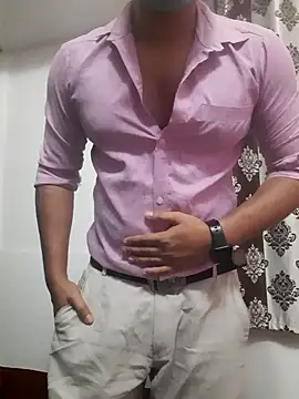 Snapshot of Guyinshortss chatting on March 2026 08:45:02 PM Guyinshortss online show from March 2026 08:45:02 PM