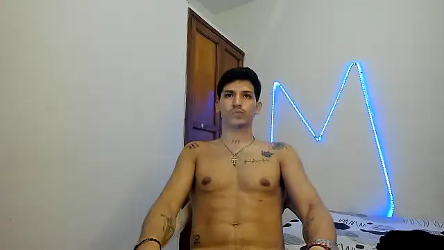 Snapshot of MasterSEX420 chatting on November 2025 12:53:02 AM MasterSEX420 online show from November 2025 12:53:02 AM