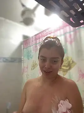 Snapshot of Cloew_Marz chatting on March 2025 11:20:02 PM Cloew Marz online show from March 2025 11:20:02 PM