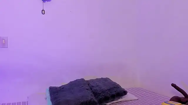 crystalvazquez online show from January 2026 12:53:02 PM