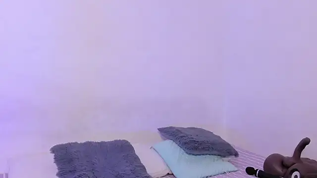 crystalvazquez online show from February 2026 11:58:01 AM