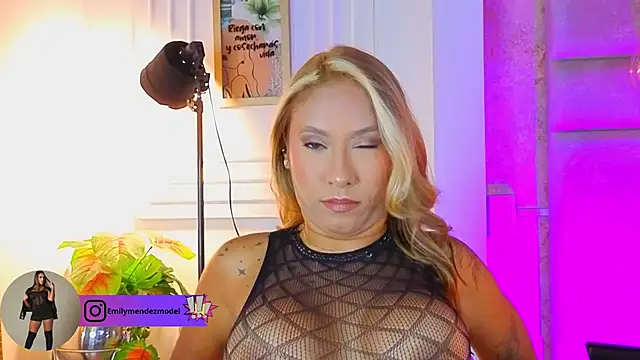 AlessiaLondon online show from June 2026 09:29:01 AM