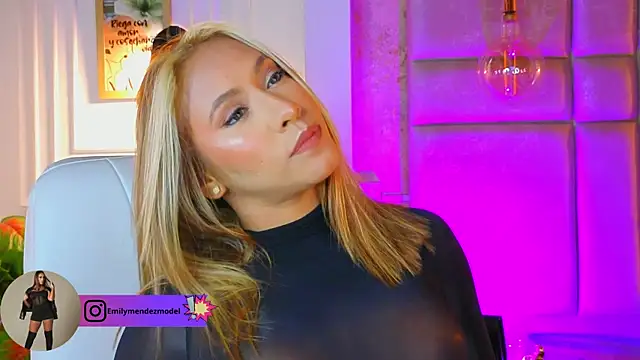 AlessiaLondon online show from June 2026 10:17:02 AM